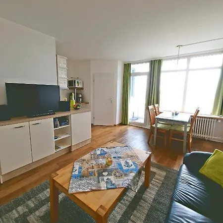 Apartment F02-007 *